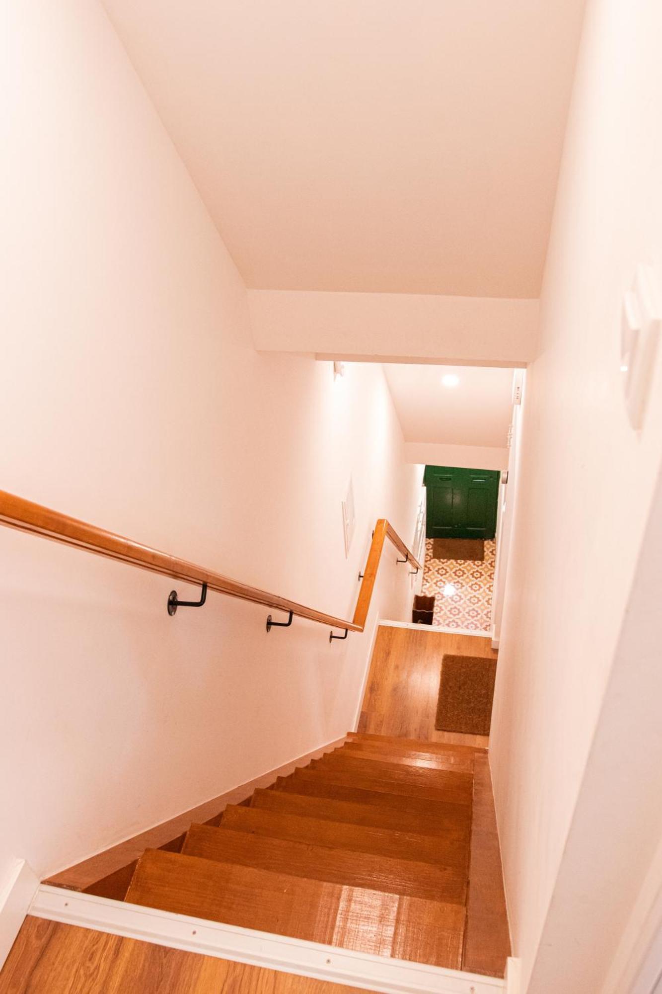 セトゥーバルCasa Tortaアパートメント エクステリア 写真